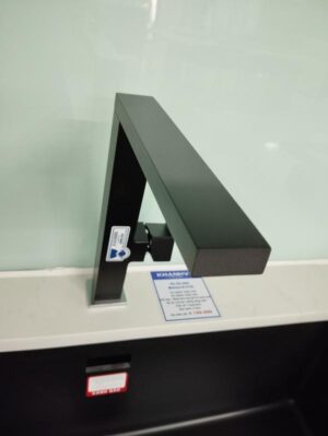 VÒI CHẬU RỬA CHÉN MALLOCA K131BL  - 8974 5383 quynh ly Da nang k131bl