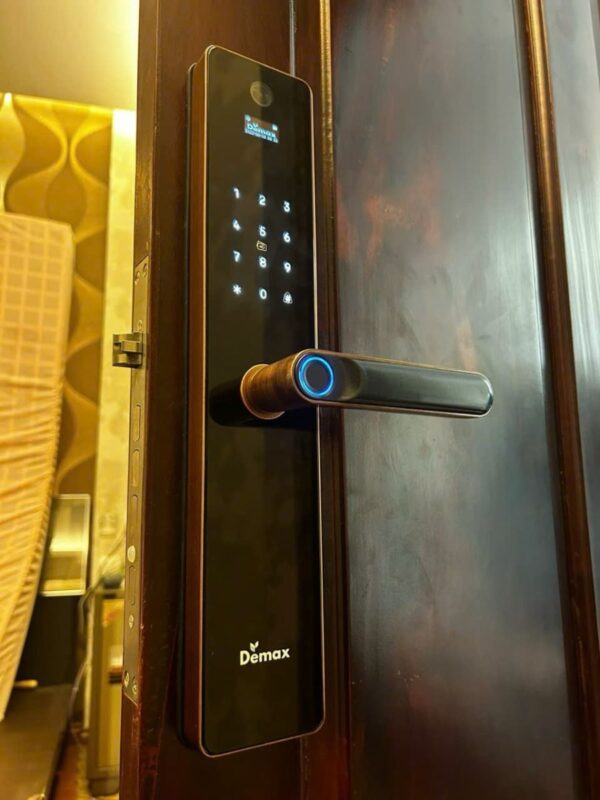 KHÓA CỬA VÂN TAY APP WIFI DEMAX SL-C626 AC