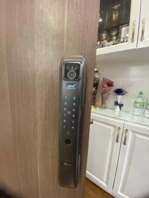 KHÓA CỬA NHẬN DIỆN FACE ID APP WIFI DEMAX SL918 PB  - z4929697998933 2fc0f9d253ced35d5b78b21cbc3836d1
