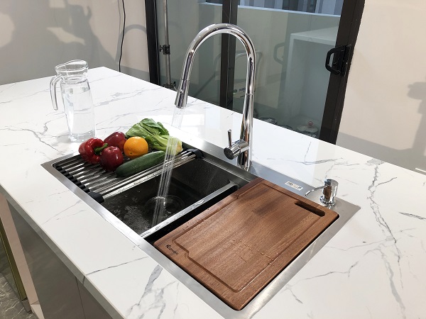 CHẬU RỬA BÁT KONOX WORKSTATION SINK – TOPMOUNT SINK KN8250TD