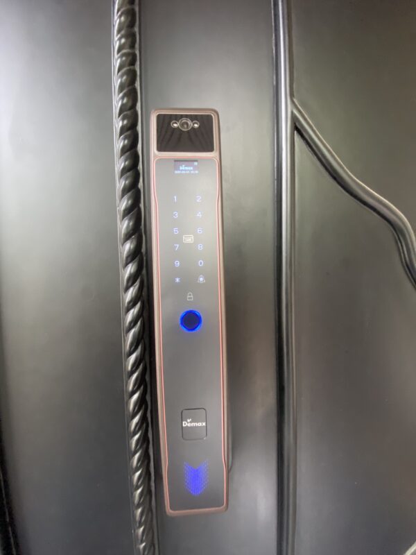 KHÓA VÂN TAY APP WIFI DEMAX SL818 AC