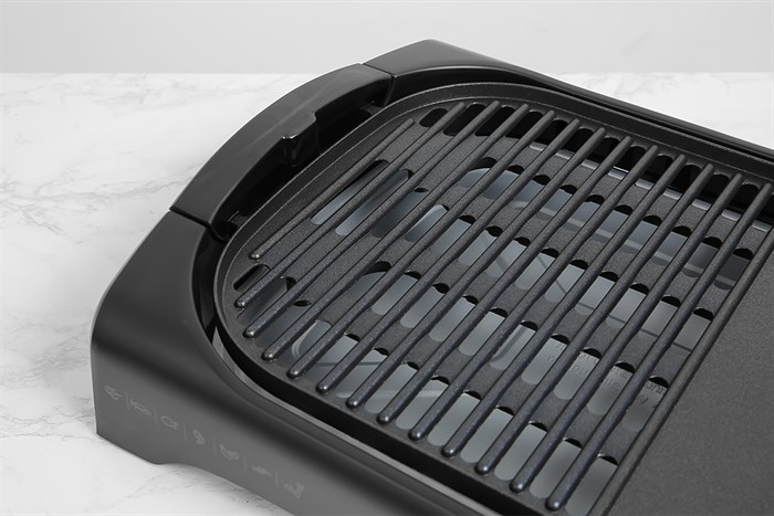 VỈ NƯỚNG ĐIỆN ĐỂ BÀN ELECTROLUX ETTG1-40BK