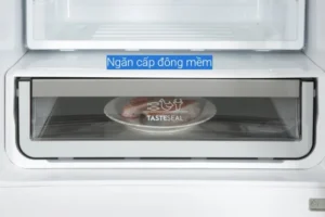 TỦ LẠNH ELECTROLUX NGĂN ĐÁ DƯỚI EBB3402K-H INVERTER ULTIMATETASTE 300 308L MÀU ĐEN BÓNG ( CÓ NGĂN ĐÔNG MỀM) - tu lanh electrolux inverter 308 lit ebb3402k h d