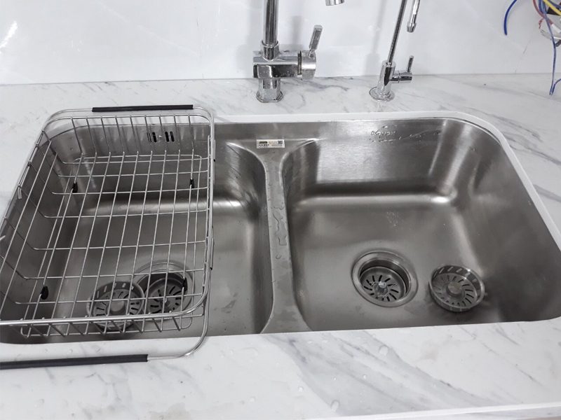 CHẬU RỬA BÁT KONOX UNDERMOUNT SINK KN8246DUA