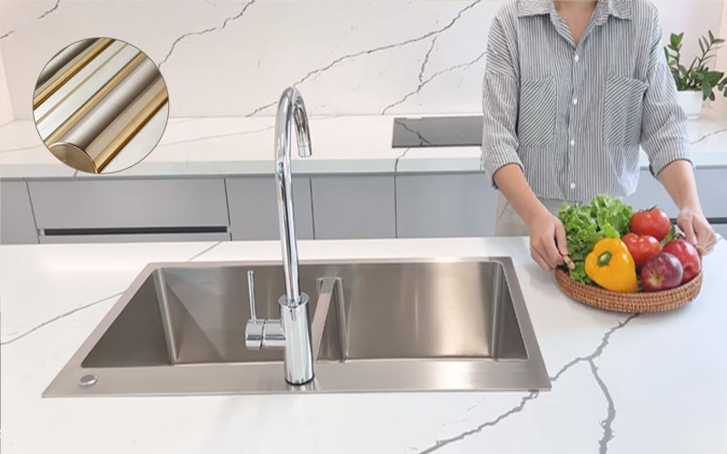 VÒI RỬA BÁT NÓNG LẠNH KONOX RIO