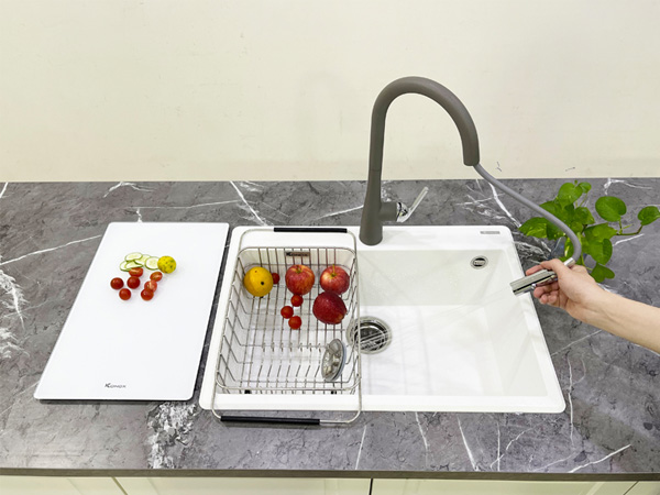 VÒI RỬA BÁT DÂY RÚT KONOX CURVA GREY