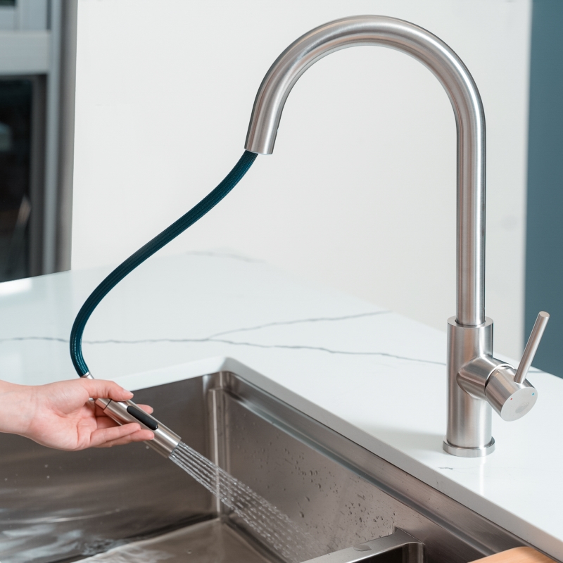 VÒI RỬA BÁT DÂY RÚT KONOX RENO