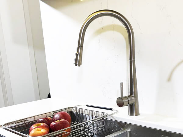 VÒI RỬA BÁT DÂY RÚT KONOX KN1901N
