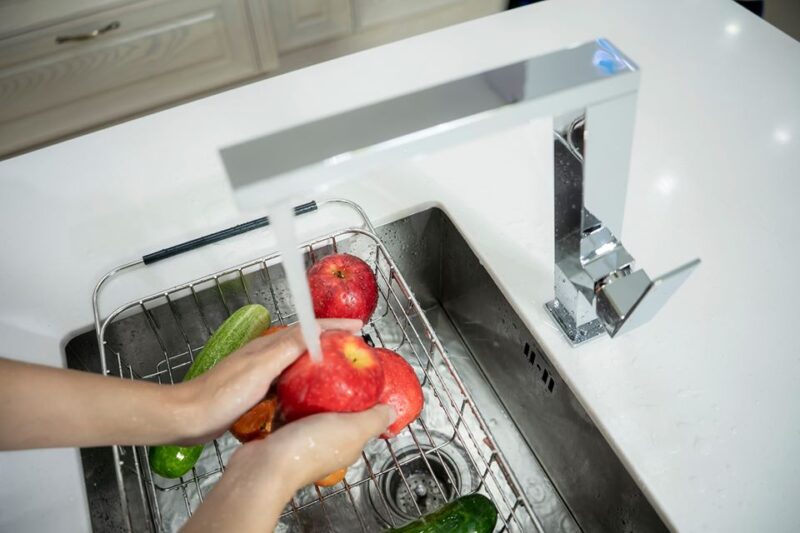 Vòi rửa bát nóng lạnh Konox KN1209