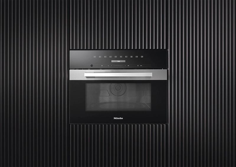 LÒ VI SÓNG MIELE M 7240 TC BLACK