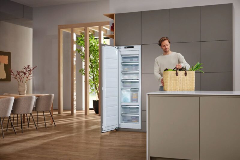 TỦ LẠNH MIELE FREEZER FNS 7740 D 125 GALA