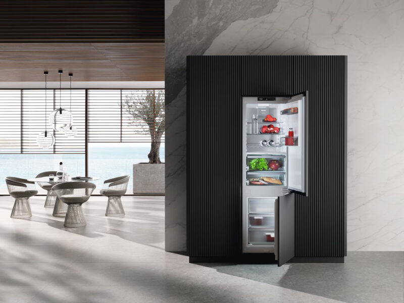 TỦ LẠNH MIELE REFRIGERATOR KFN 7744C 125 GALA