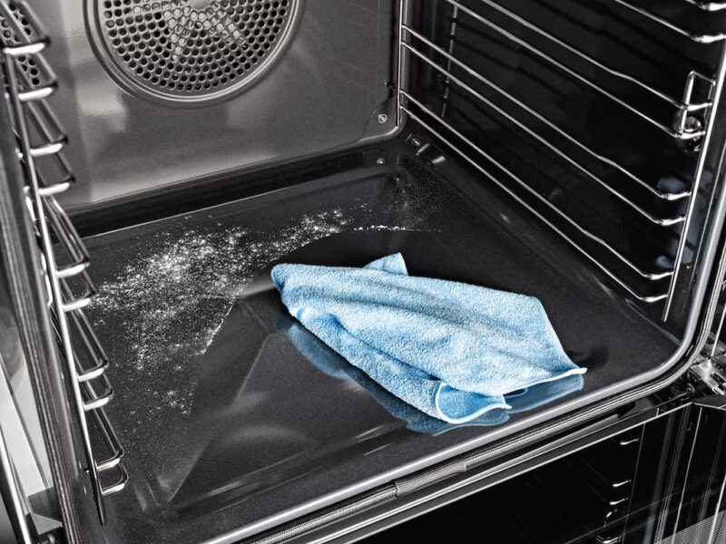 LÒ NƯỚNG ECO CLEAN MIELE ECO CLEAN OVEN H 2465 B