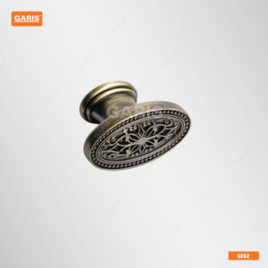 TAY NẮM CỔ ĐIỂN DẠNG NÚM OVAL GARIS GE62.0