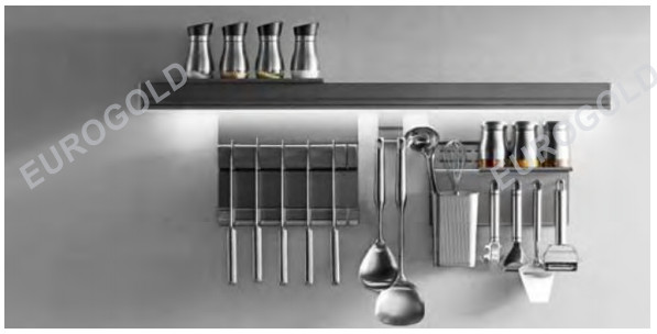 GIÁ TREO NGOÀI CAO CẤP ĐÈN LED EUROGOLD EVM700