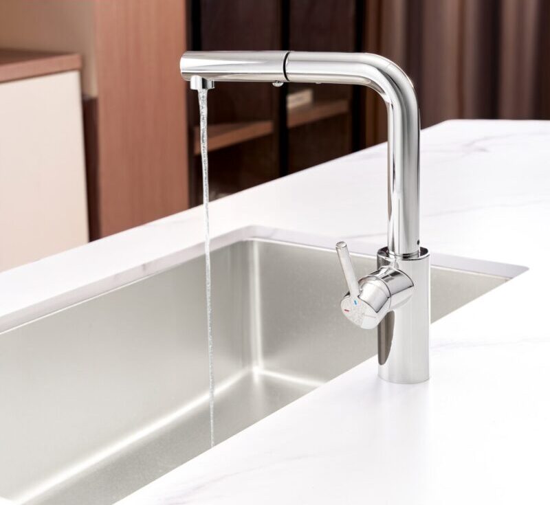 VÒI RỬA BÁT DÂY RÚT KONOX VIRA CHROME